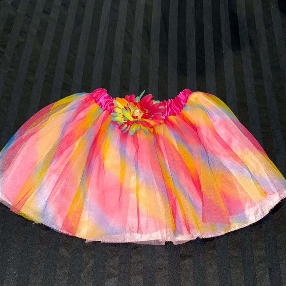 Girl Colorful Tulle tutu Skirt with Flower Accent
